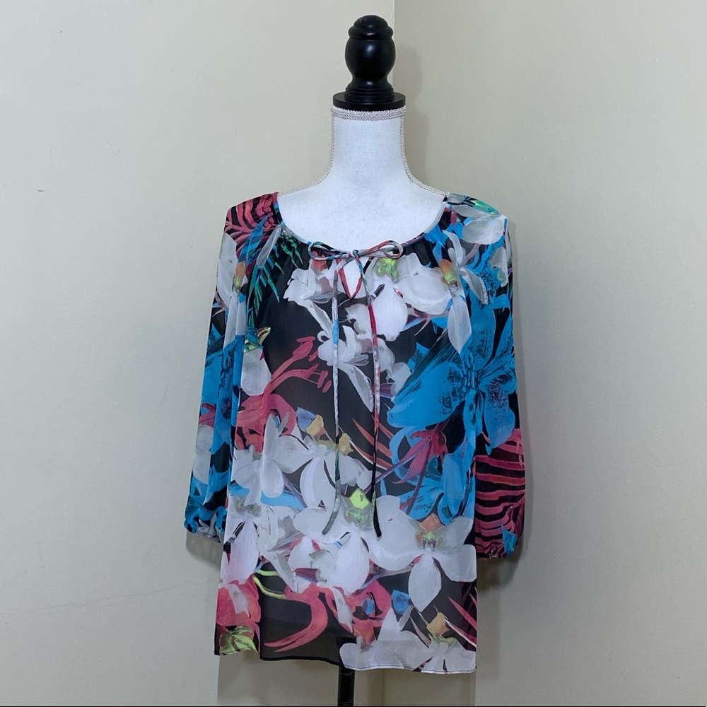 ANA || Floral woman’s blouse size Large